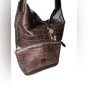 New Dooney & Bourke Croco Embossed Leather Handbag - Brown